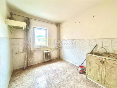 Apartament 3 camere Bacău - poza 6
