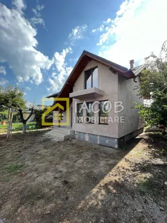 Casă 4 camere Itesti - poza 1