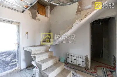 Casă 4 camere Itesti - poza 19