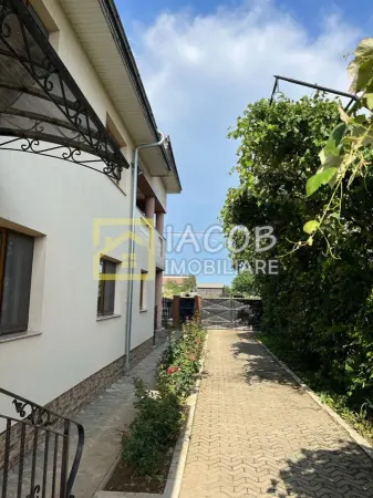 Casă 4 camere Itesti - poza 12