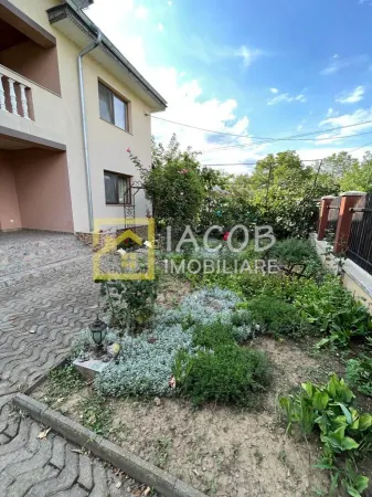Casă 4 camere Itesti - poza 8