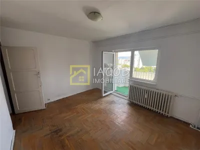 Apartament 3 camere Bacău - poza 13