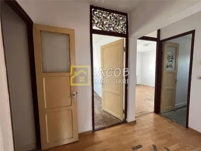 Apartament 3 camere Bacău - poza 19