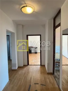 Apartament 3 camere Bacău - poza 4