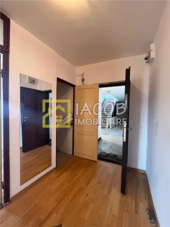 Apartament 3 camere Bacău - poza 6