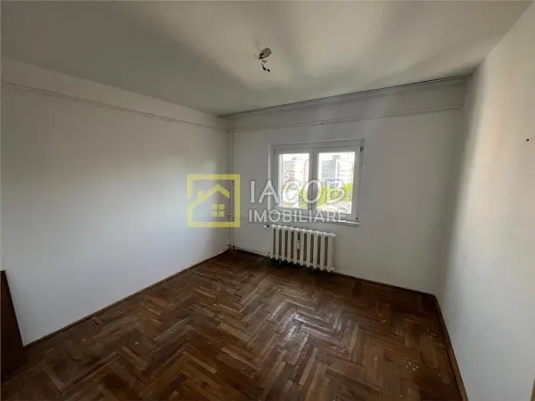 Apartament 3 camere Bacău - poza 10
