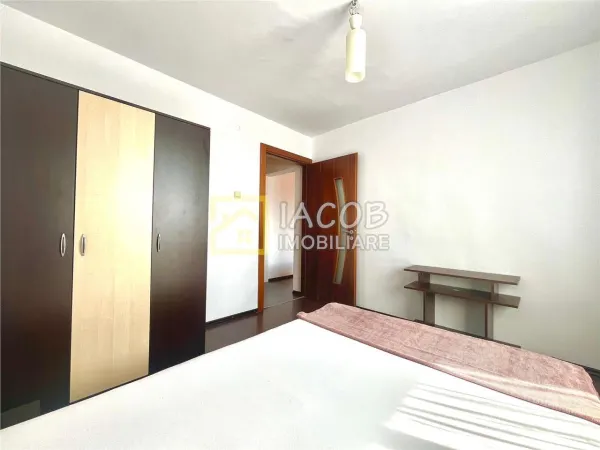 Apartament 3 camere Bacău - poza 14
