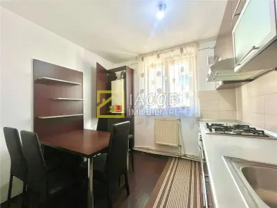 Apartament 3 camere Bacău - poza 4