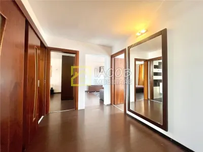 Apartament 3 camere Bacău - poza 5