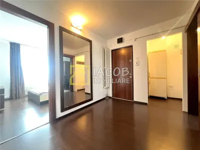 Apartament 3 camere Bacău - poza 9