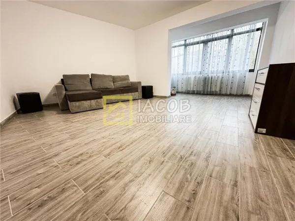 Apartament 2 camere Bacău - poza 1
