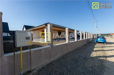 Casă 4 camere Hemeiuș - poza 11