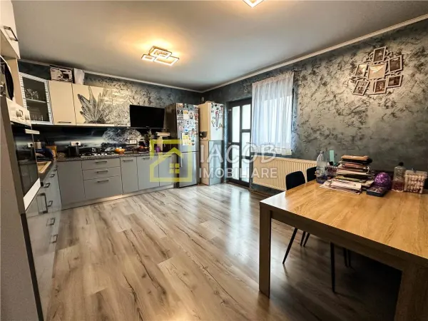 Casă 3 camere Bacău - poza 4
