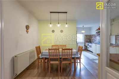 Casă 4 camere Comanesti - poza 25