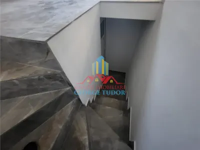 Casă 8 camere Malu Spart - poza 16