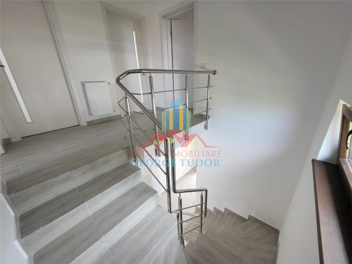 Casă 4 camere Ciorogârla - poza 1