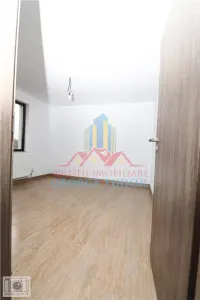 Casă 5 camere Darvari - poza 11