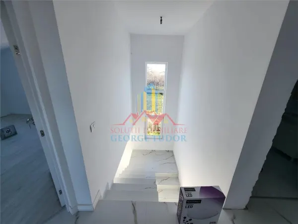 Casă 5 camere Bolintin-Deal - poza 6