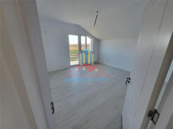 Casă 5 camere Bolintin-Deal - poza 9