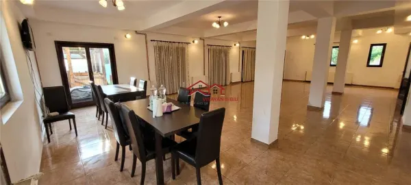 Casă 7 camere Cristian - poza 1