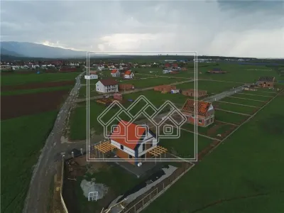 Teren Tălmaciu - poza 3