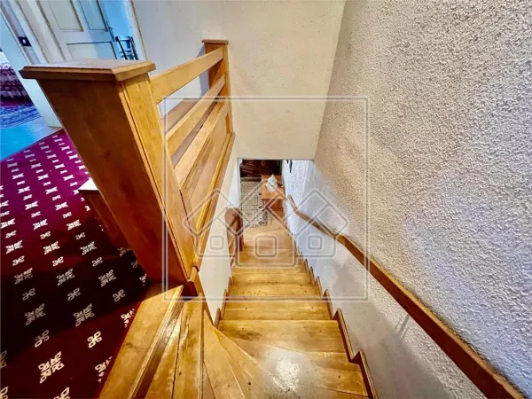 Casă 6 camere Cisnădie - poza 12