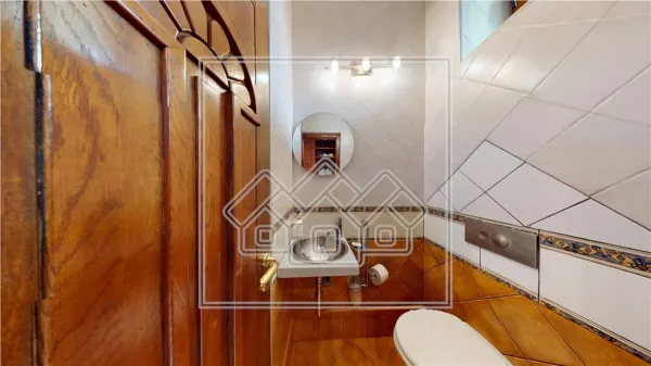 Casă 7 camere Sibiu - poza 11