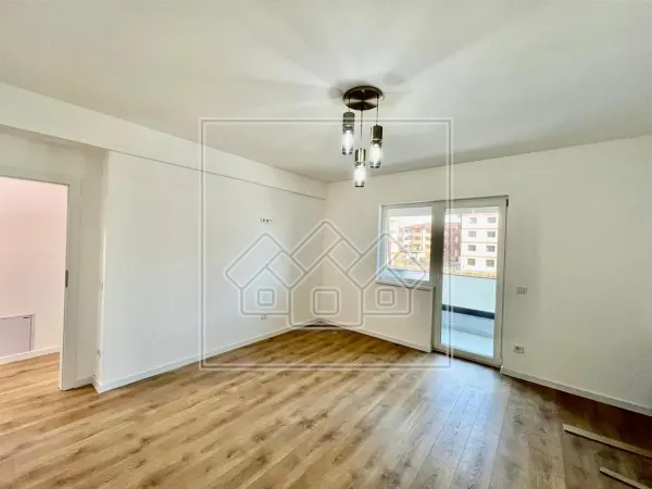 Apartament 3 camere Sibiu - poza 1