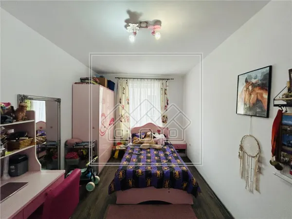 Apartament 3 camere Șelimbăr - poza 7