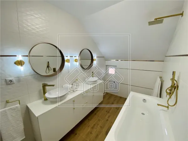 Casă 5 camere Șura Mare - poza 11