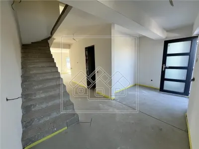 Casă 4 camere Sibiu - poza 14