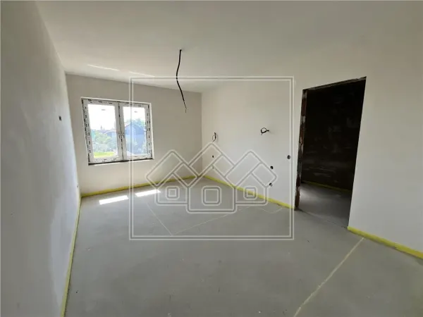 Casă 4 camere Sibiu - poza 24