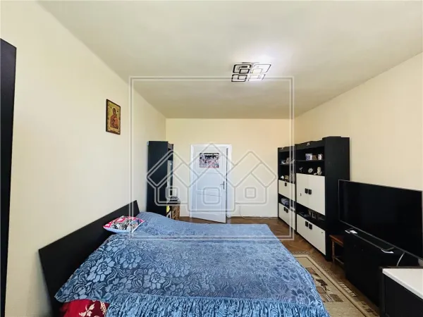 Casă 8 camere Sibiu - poza 14