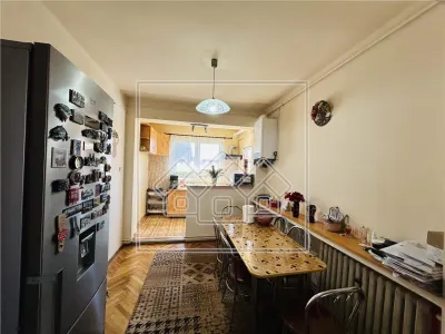 Casă 8 camere Sibiu - poza 6