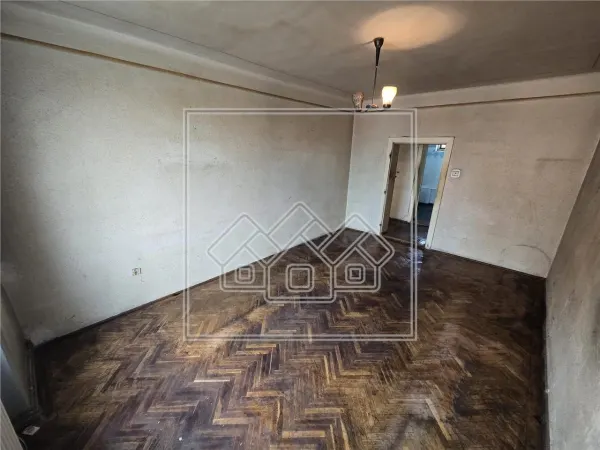 Casă 8 camere Sibiu - poza 9