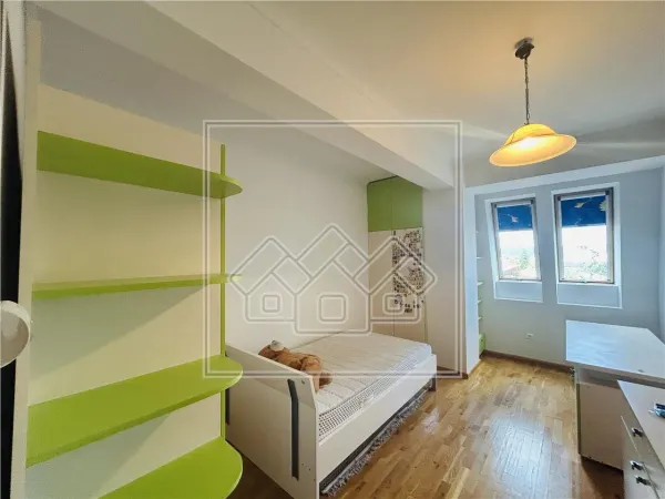 Apartament 4 camere Sibiu - poza 3