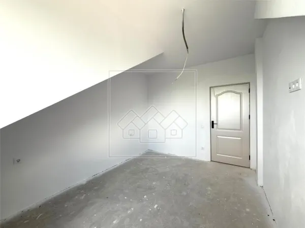Apartament 4 camere Sibiu - poza 5