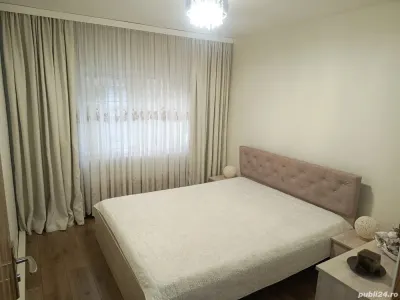Decomandat, etaj 1 cu 2 bai si 2 balcoane - Timisoara
