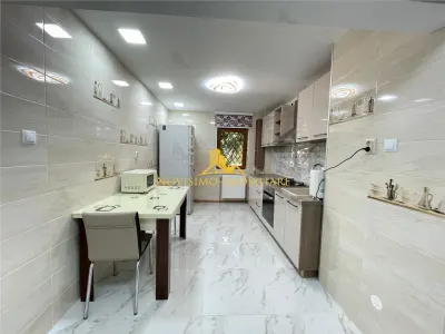 Apartament 3 camere Ploiești - poza 13