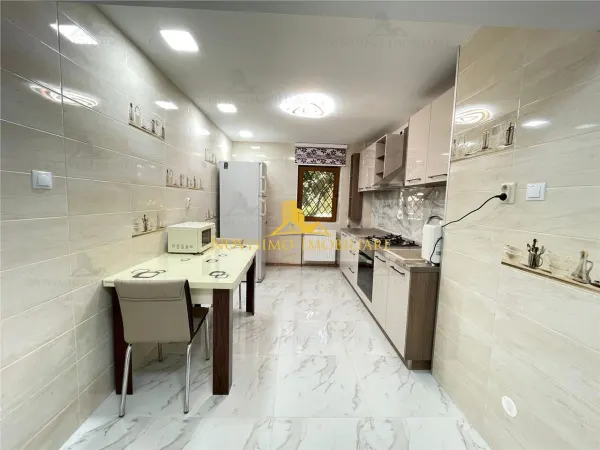 Apartament 3 camere Ploiești - poza 10