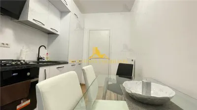 Apartament 3 camere Ploiești - poza 19