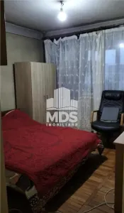 Decomandat, etaj intermediar linga McDonald?s - Timisoara