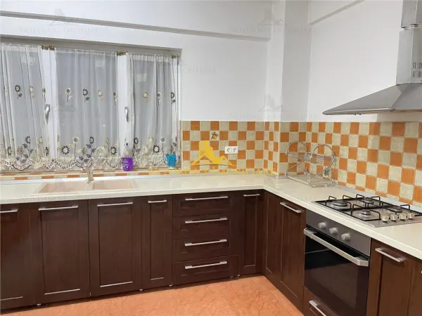 Apartament 3 camere Ploiești - poza 24