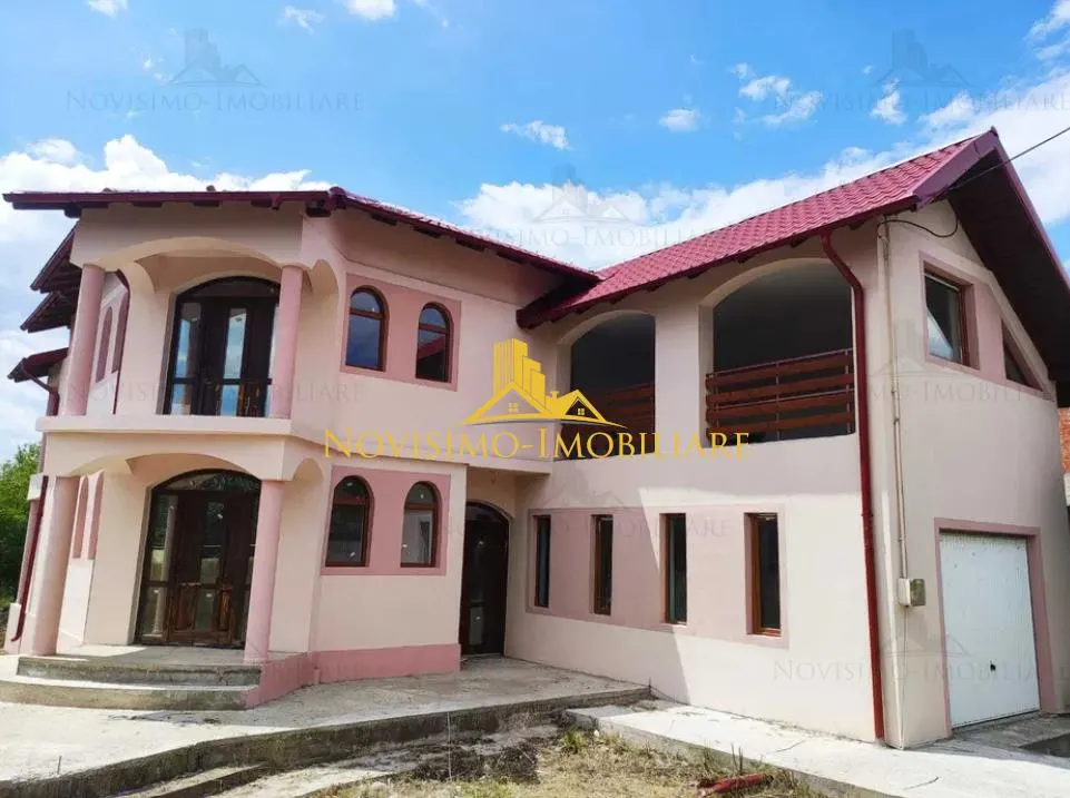 Casă 5 camere Păulești - poza 1