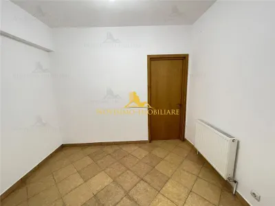Apartament 2 camere Ploiești - poza 18