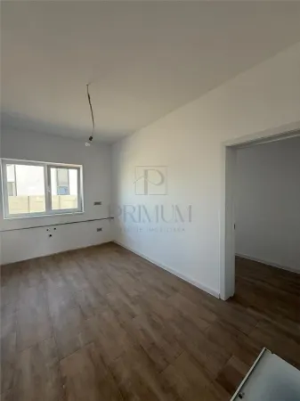 Casă 4 camere Moșnița Veche - poza 9