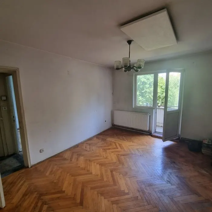 Apartament 3 camere Brașov - poza 1