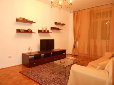 Apartament 3 camere Ploiești - poza 3