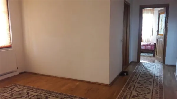 Casă 7 camere Gageni - poza 12