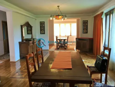 Casă 7 camere Gageni - poza 3